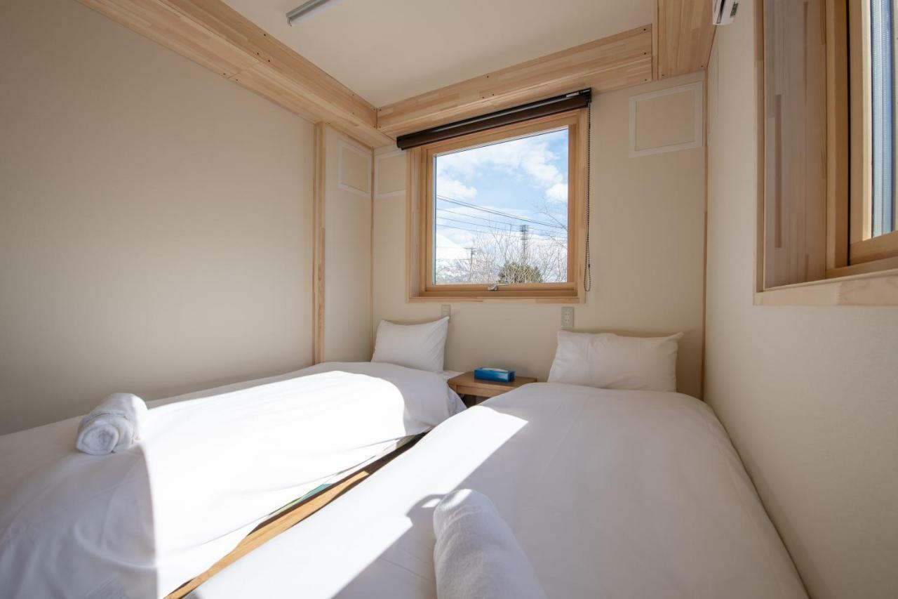 Himawari Apartment Кучан Екстериор снимка