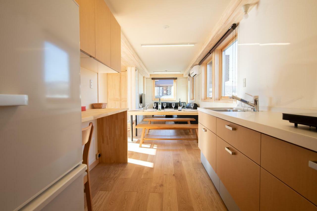 Himawari Apartment Кучан Екстериор снимка